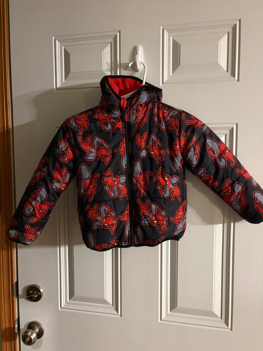 Marvel Spider-Man Kids Reversible Hooded Jacket Red Fleece Black Puffer Size 4